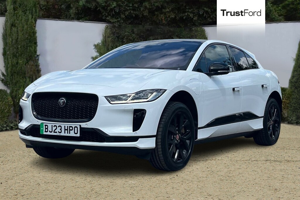 Jaguar I-Pace 294Kw Ev400 Black 90Kwh 11Kw Charger White #5