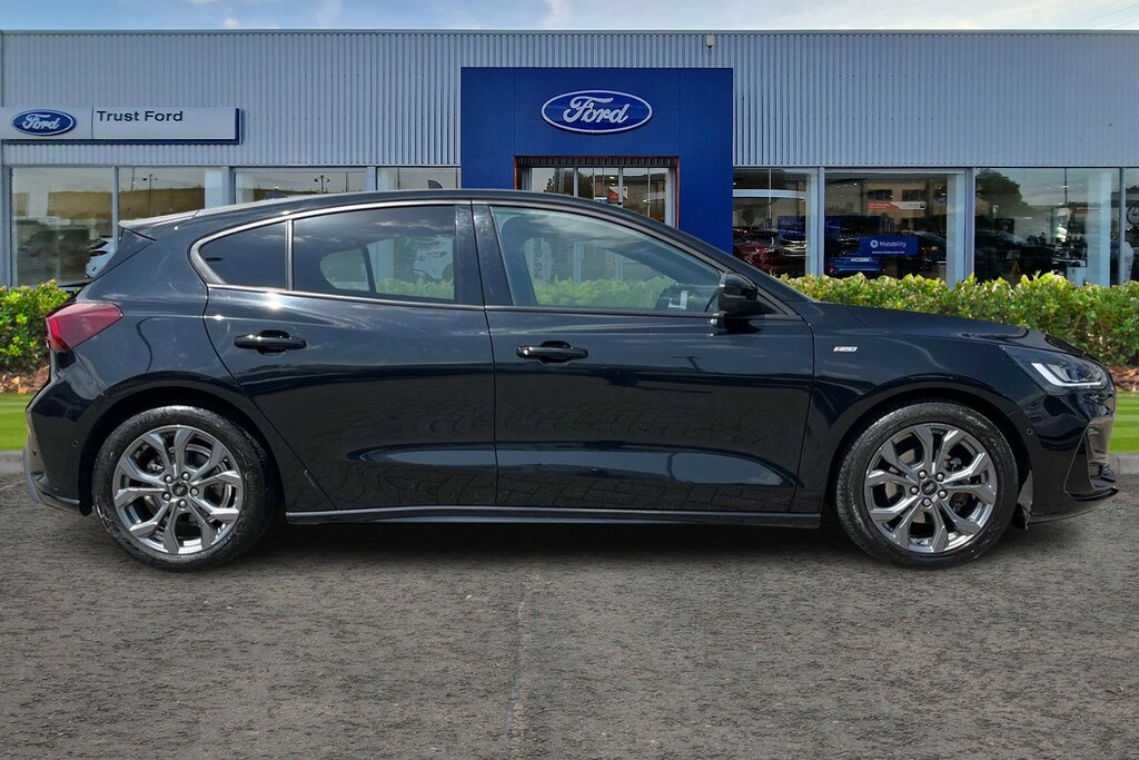 Ford Focus 1.5 Ecoblue St-line LK23UGR Black #3