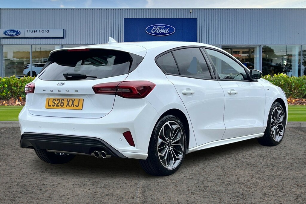 Ford Focus 1.0T Ecoboost Mhev St-line X Hatchback White #4