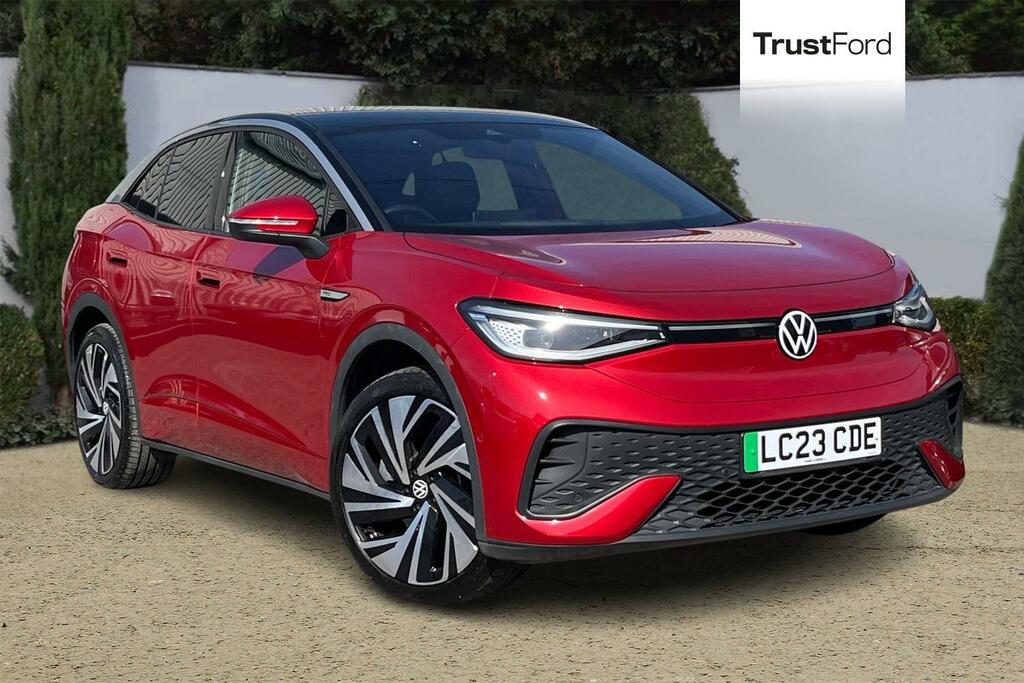 Volkswagen ID.5 128Kw Style Pro 77Kwh Red
