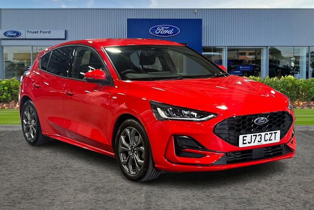 Ford Focus 1.0 Ecoboost St-line EJ73CZT Red