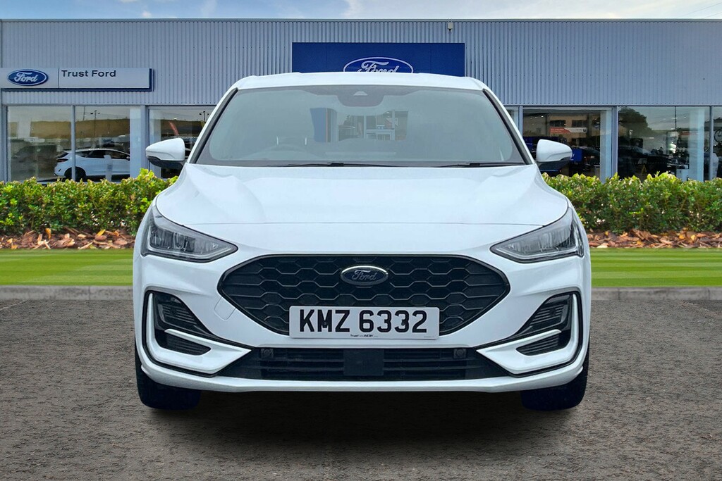 Ford Focus 1.0 Ecoboost Hybrid Mhev 155 St-line X Ed White #6