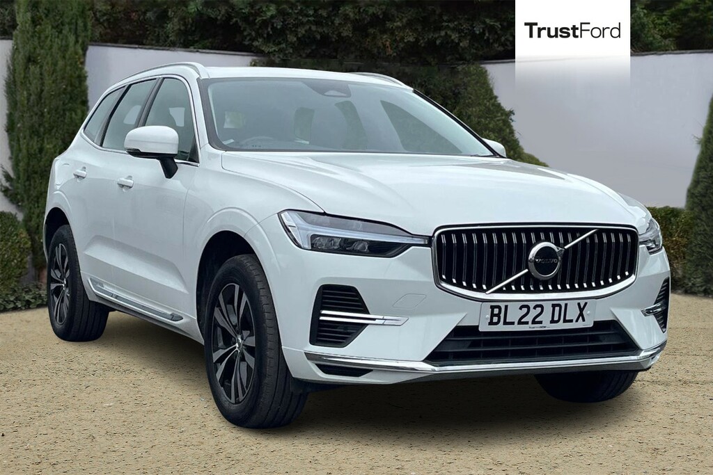 Volvo XC60 2.0H T6 Recharge 18.8Kwh Core Suv Plug- White