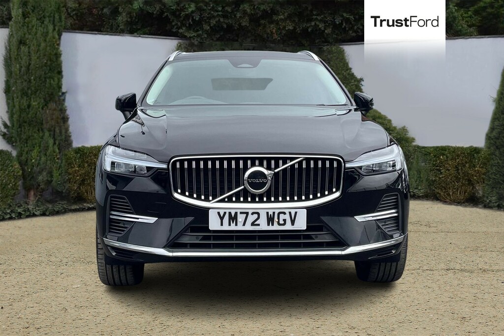 Volvo XC60 2.0H T6 Recharge 18.8Kwh Core Suv Plug- Black #6