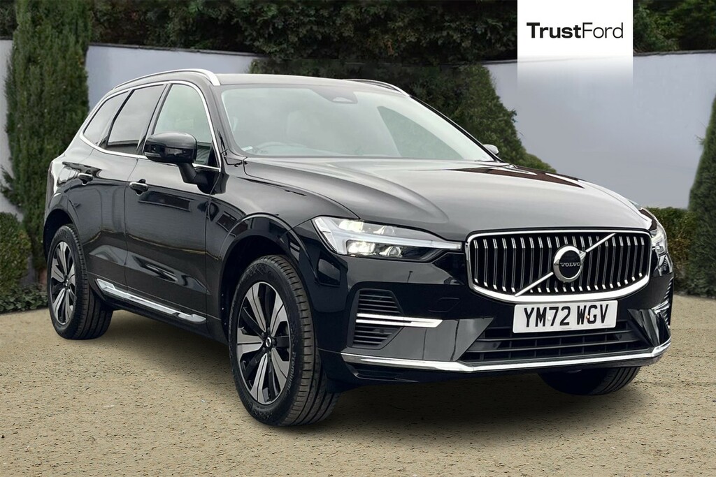Volvo XC60 2.0H T6 Recharge 18.8Kwh Core Suv Plug- Black