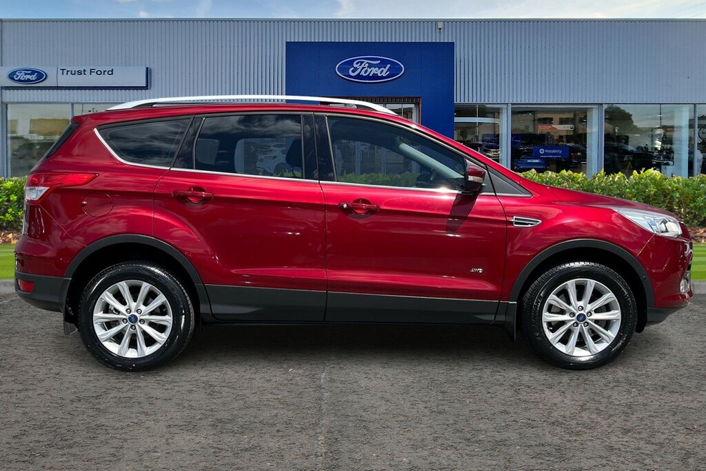 Ford Kuga 1.5T Ecoboost Titanium Suv Awd Eur Red #3