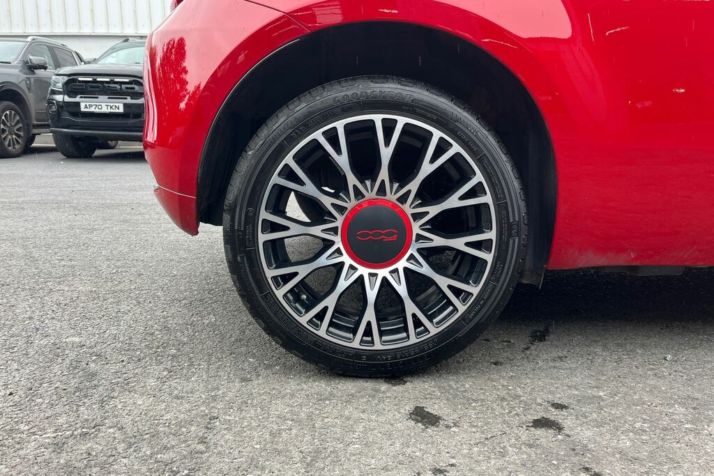 Fiat 500 1.0 Mild Hybrid Red 16 Alloy Red #8