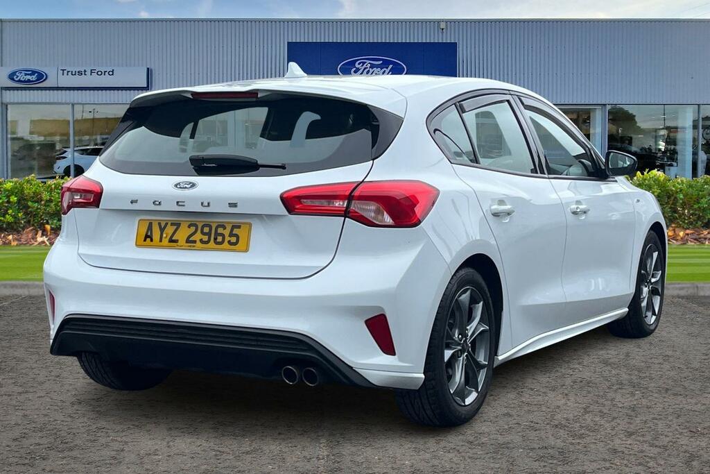 Ford Focus 1.0 Ecoboost 125 St-line White #4
