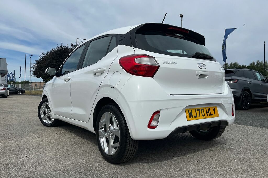 Hyundai I10 1.0 Play Hatchback Euro 6 67 Ps Blue #36