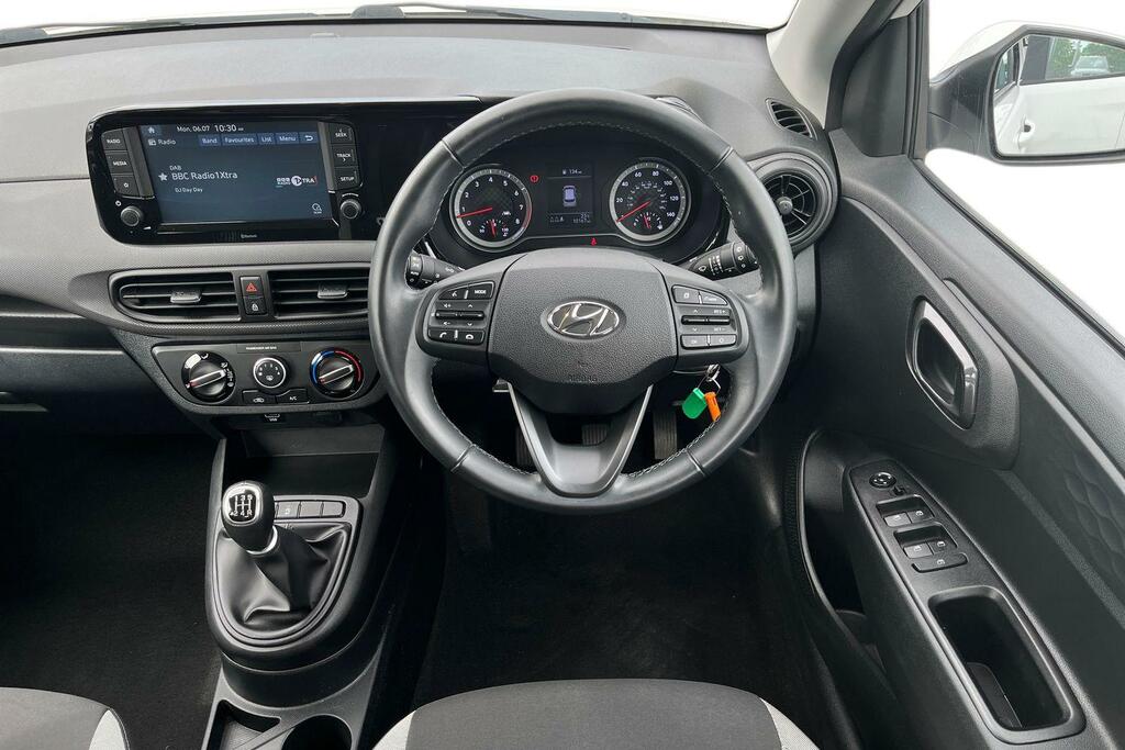Hyundai I10 1.0 Play Hatchback Euro 6 67 Ps Blue #11