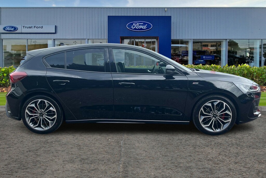 Ford Focus 1.0 Ecoboost Hybrid Mhev 155 St-line X Ed Black #3