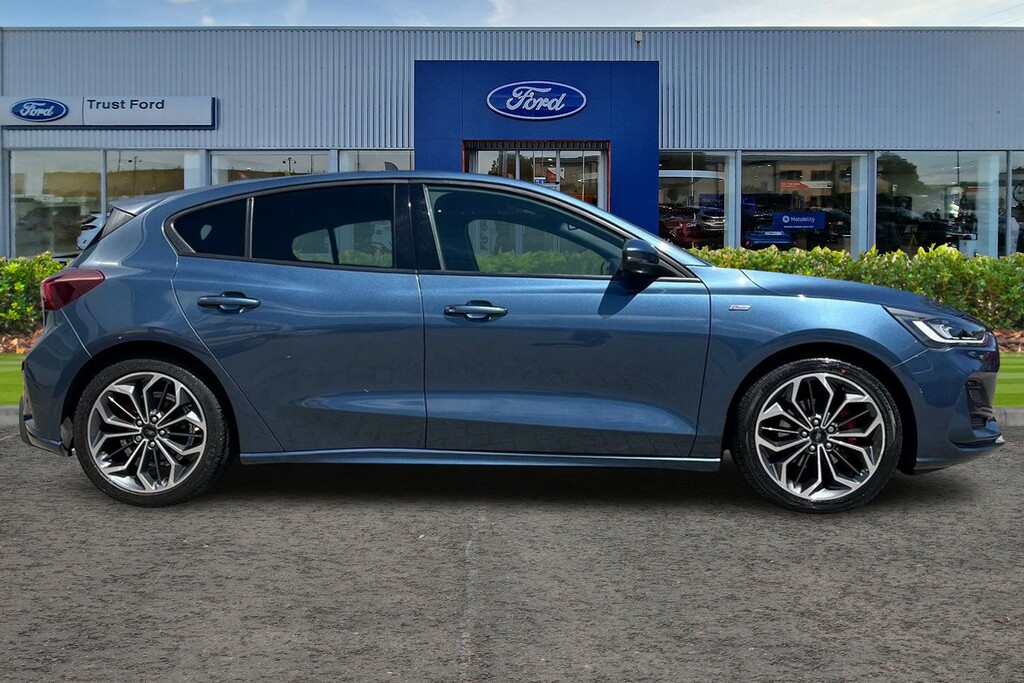 Ford Focus 1.0 Ecoboost Hybrid Mhev 155 St-line X Blue #3
