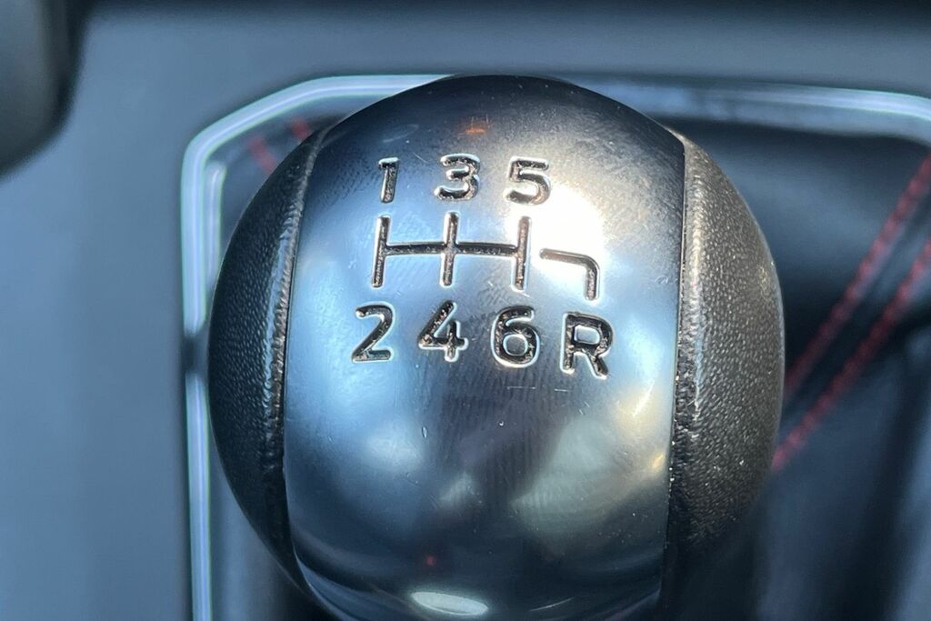 Ford Focus Focus St-line 1.0L Ecoboost 125Ps Mhev Fwd Black #26