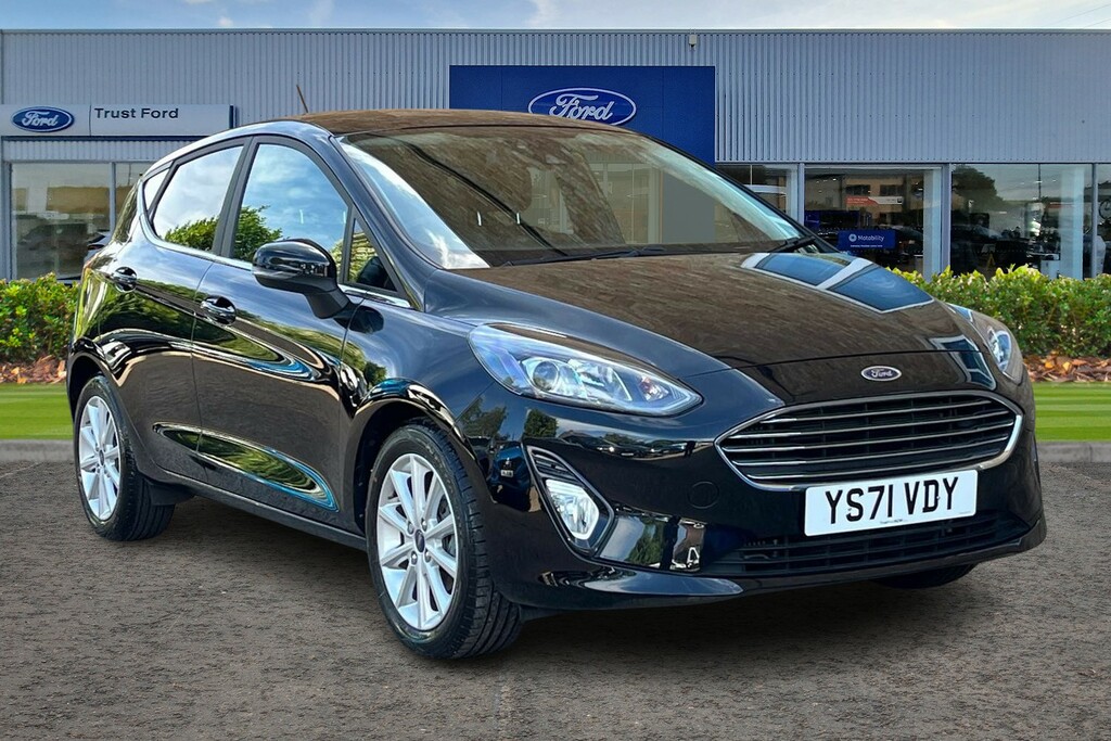 Ford Fiesta 1.0 Ecoboost Hybrid Mhev 125 Titanium Black