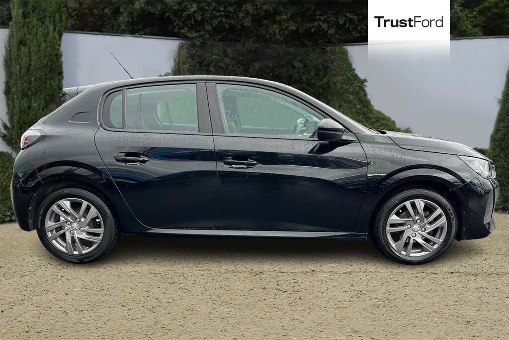 Peugeot 208 1.2 Puretech Active Premium Black #3