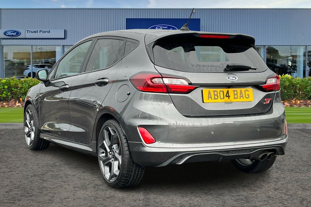 Ford Fiesta 1.0 Ecoboost Hybrid Mhev 125 St-line X White #2
