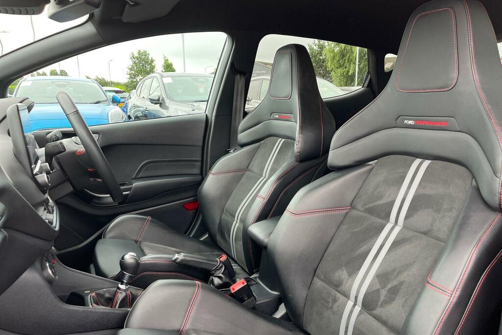 Ford Fiesta 1.0 Ecoboost Hybrid Mhev 125 St-line X White #19