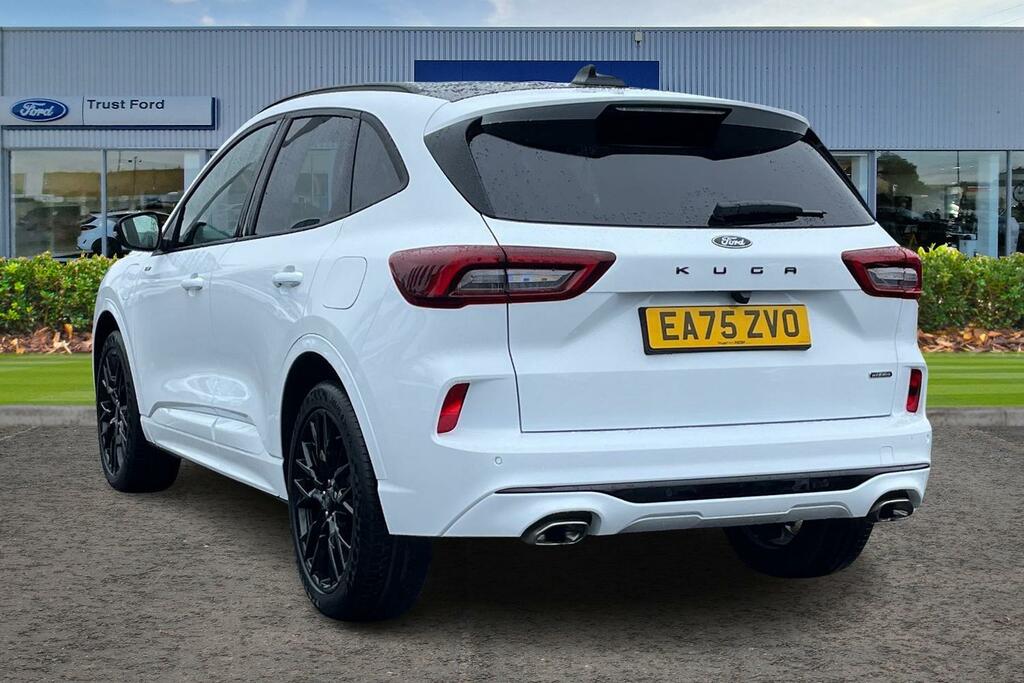Ford Kuga 2.5 Duratec 14.4Kwh St-line X Black Package Suv White #2