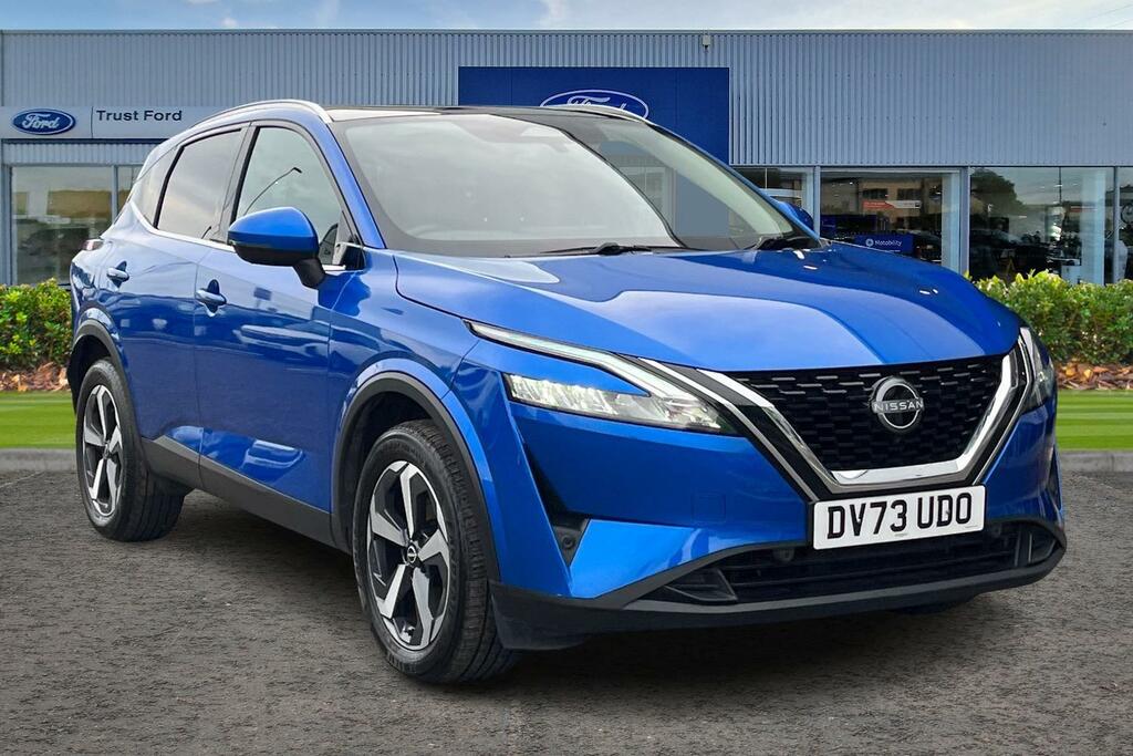 Nissan Qashqai 1.3 Dig-t Mh 158 Tekna Xtronic Green #1