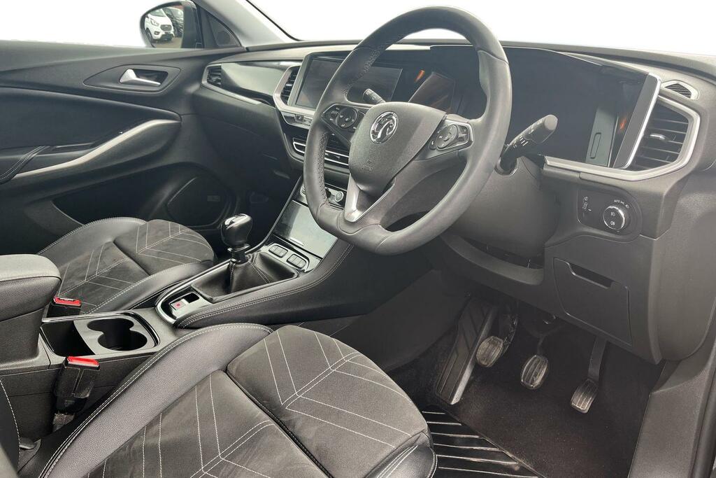 Vauxhall Grandland 1.2 Turbo Ultimate 2024 Grey #9