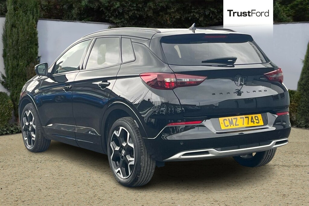 Vauxhall Grandland 1.2 Turbo Ultimate Black #2