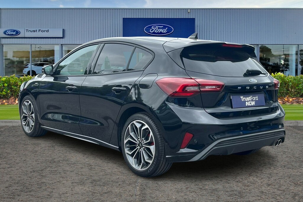 Ford Focus St-line X Black #2