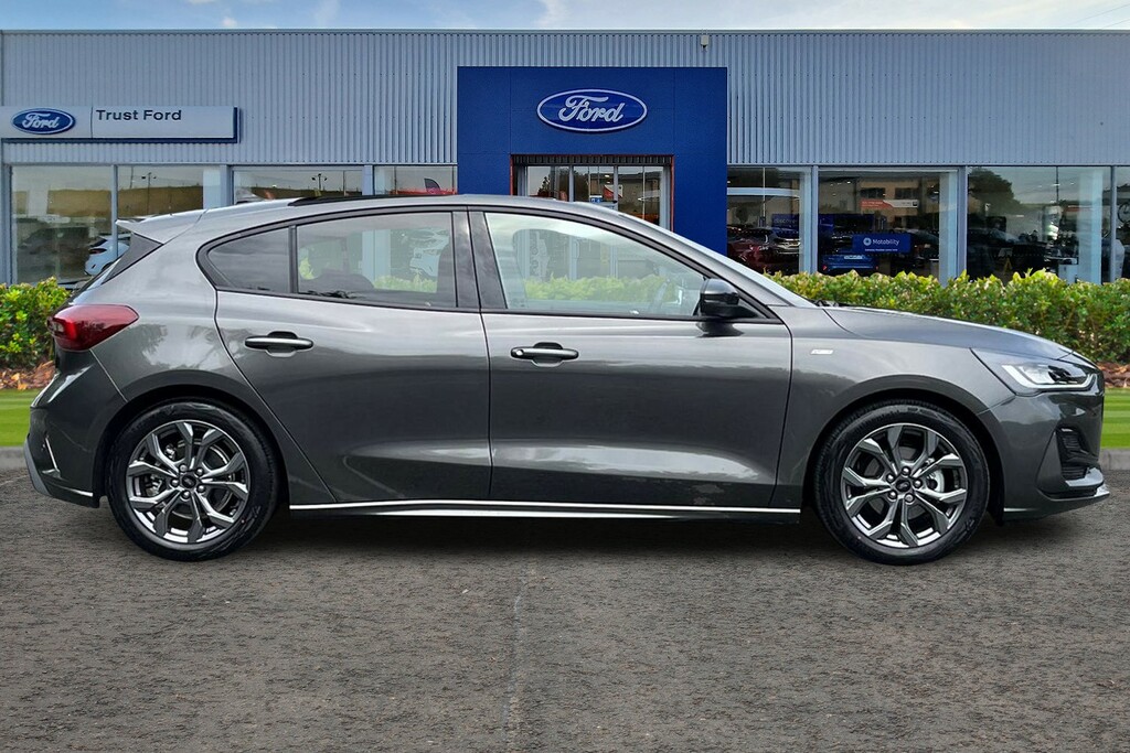 Ford Focus 1.0 Ecoboost Hybrid Mhev St-line #3