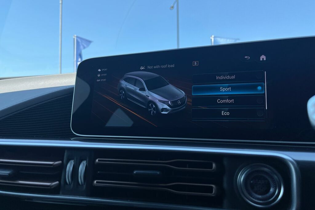 Mercedes-Benz EQC Eqc 400 300Kw Amg Line 80Kwh Blue #29