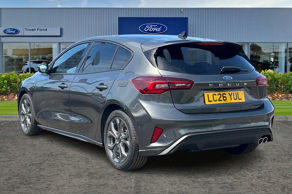 Ford Focus 1.0 Ecoboost Hybrid Mhev St-line #2