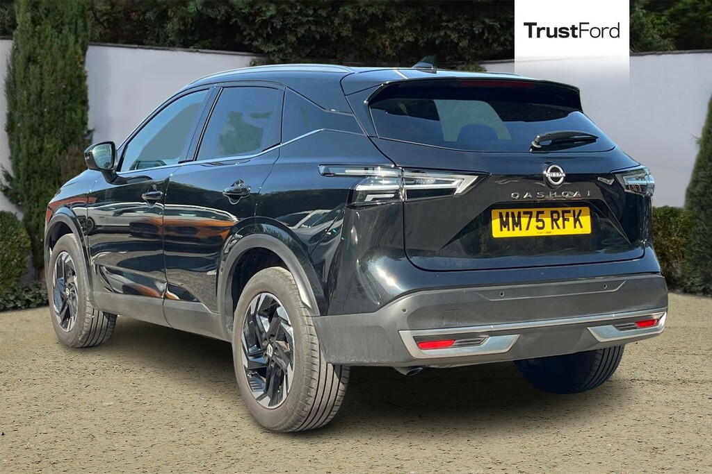 Nissan Qashqai N-connecta MM75RFK Black #2