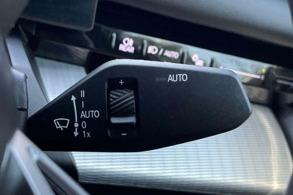 BMW 5 Series 2.0 530E 22.1Kwh M Sport Steptronic Euro 6 Ss 4 Black #15