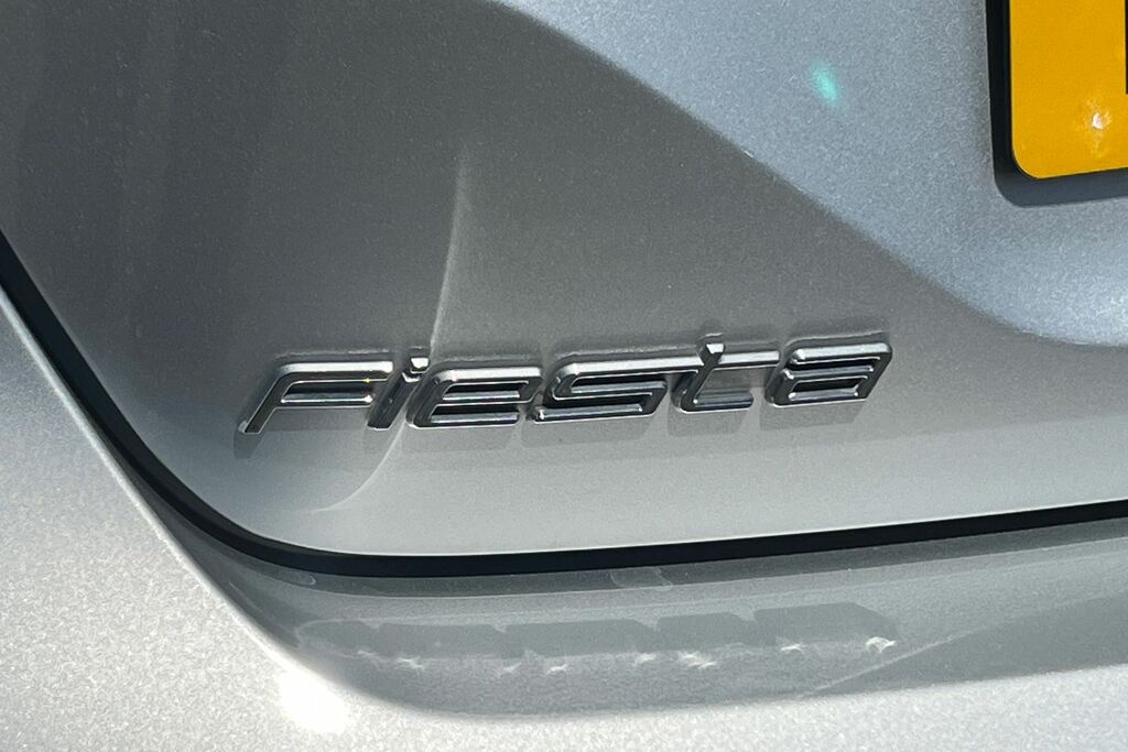Ford Fiesta Fiesta 1.0 L Ecoboost Hybrid St-line Edition 6 White #38