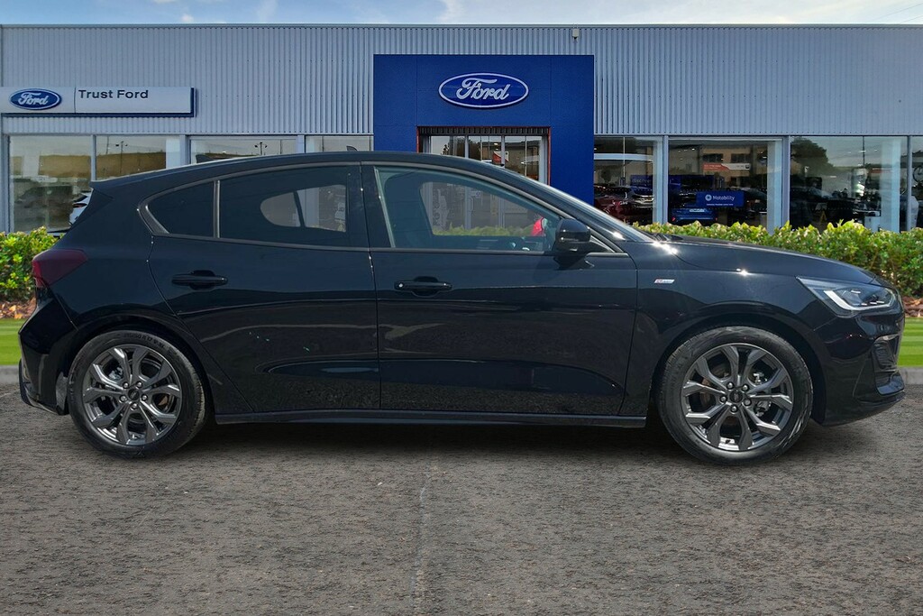 Ford Focus 1.0 Ecoboost Hybrid Mhev St-line EA26KTC Black #3