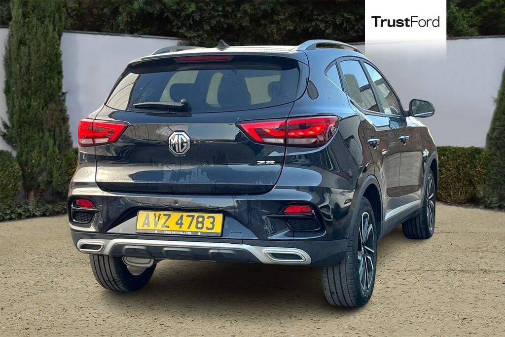 MG ZS 1.0T Gdi Exclusive Black #4