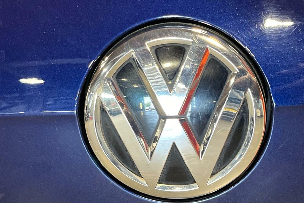 Volkswagen Golf Gti Clubsport 40 Red #23