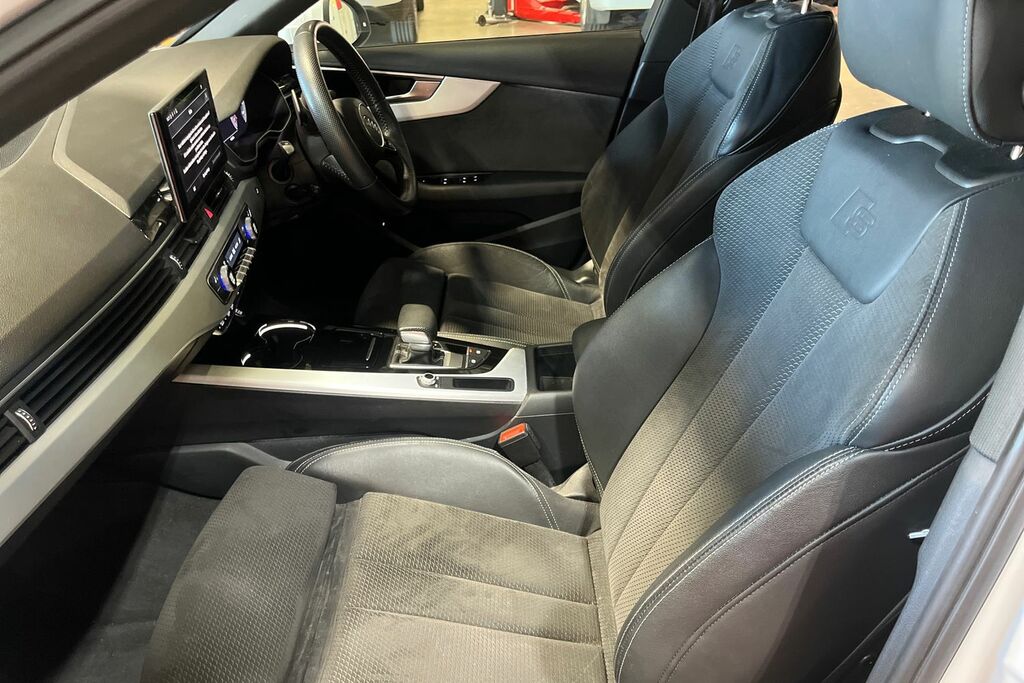 Audi A4 40 Sport Estate S Tronic Euro 6 Ss Finan #17
