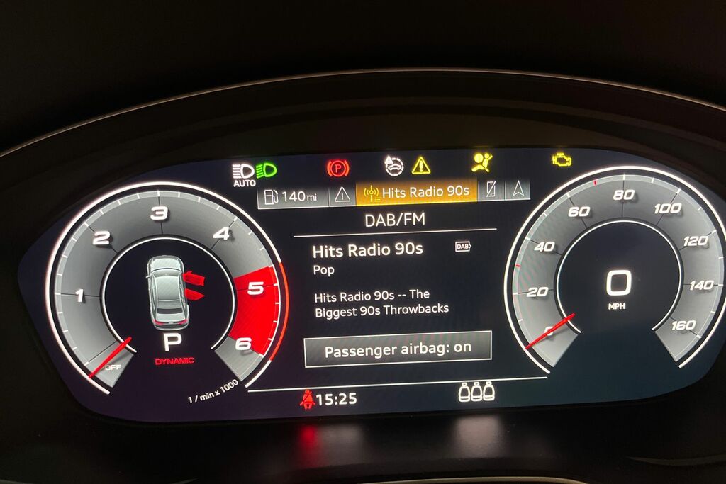 Audi A4 40 Sport Estate S Tronic Euro 6 Ss Finan #12