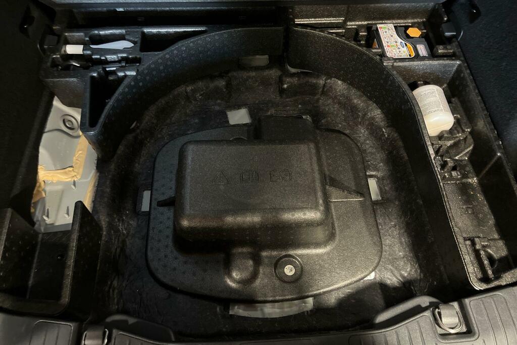 Ford Kuga 2.5 Phev St-line X Cvtopening Pan Roof - Heat Black #23