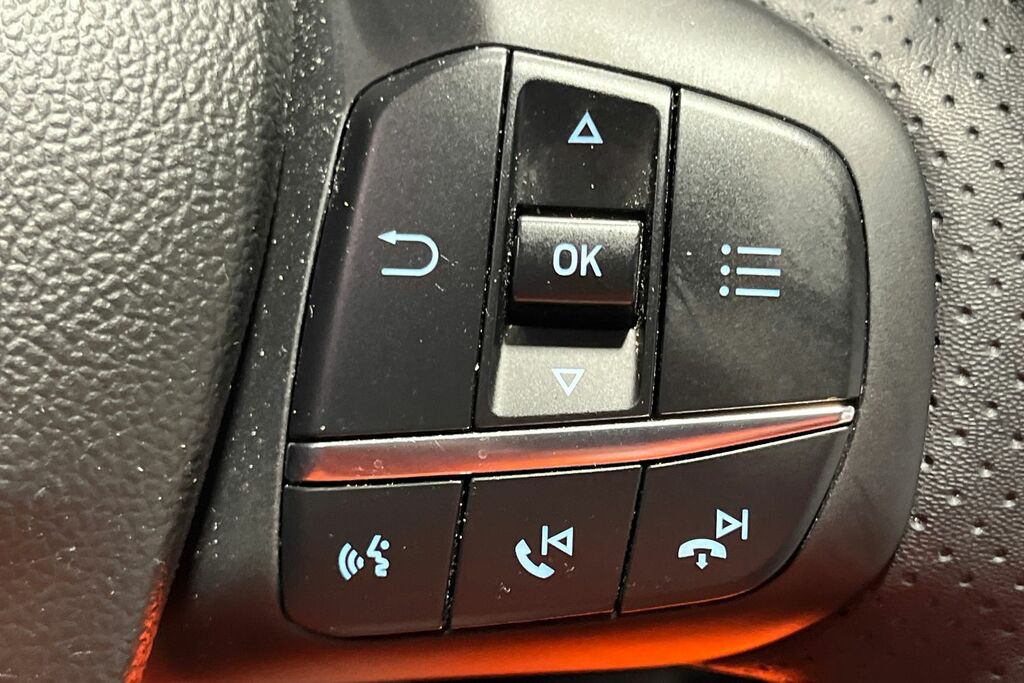 Ford Kuga 2.5 Phev St-line X Cvtopening Pan Roof - Heat Black #32