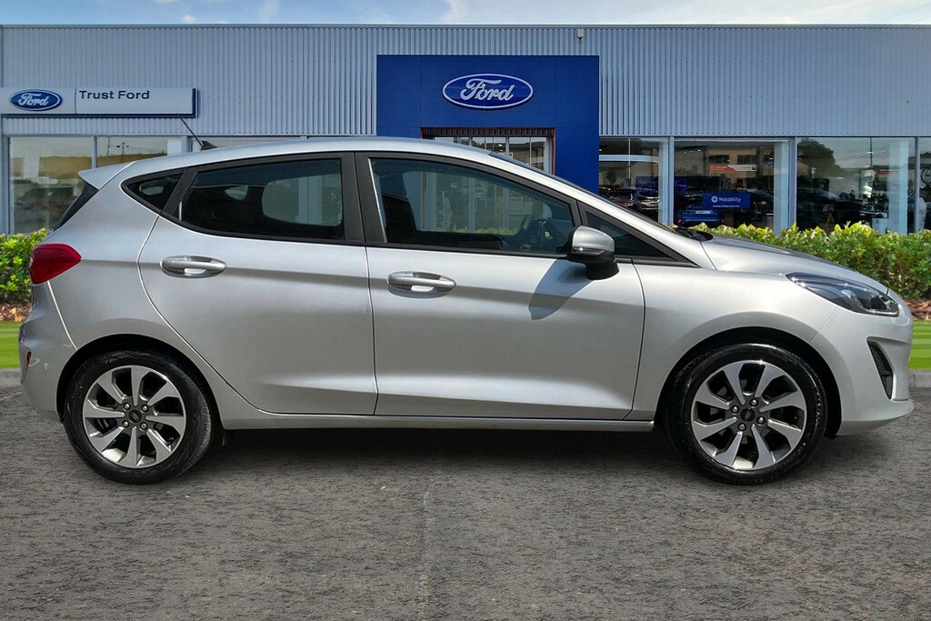 Ford Fiesta 1.1 75 Trend Navigation 5Drsat Nav - Apple Carpl Silver #3