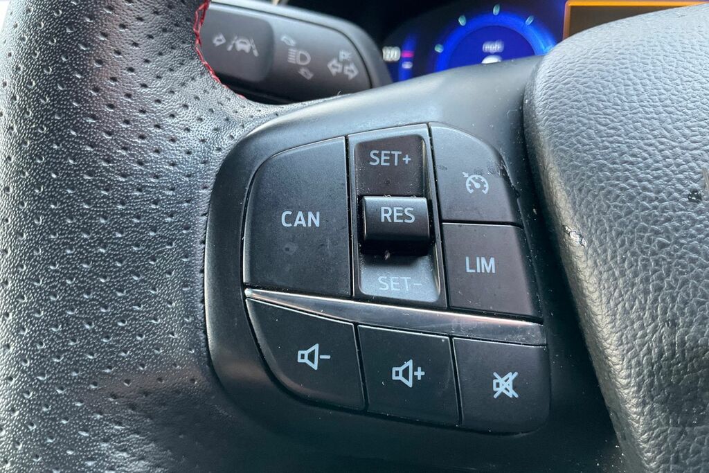 Ford Focus 1.0T Ecoboost St-line Estate Eur Blue #30