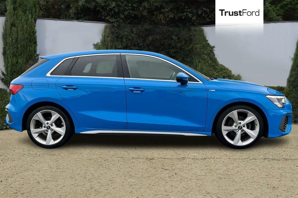 Audi A3 1.0 Tfsi 30 S Line Sportback S Tronic E Blue #3