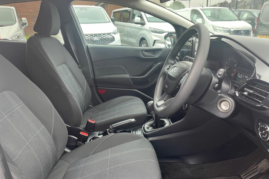 Ford Fiesta 1.0L Ecoboost 125Ps Hybrid Mhev Titanium 5Dr- With Red #17