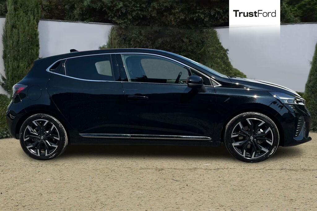 Renault Clio 1.6 E-tech Full Hybrid 145 Techno BW25AXK Black #3
