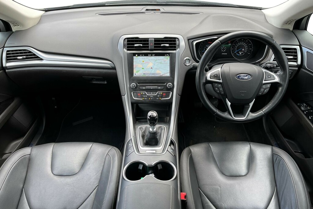 Ford Mondeo Zetec Econetic Tdci 1.5 Zetec Econetic Tdci White #10