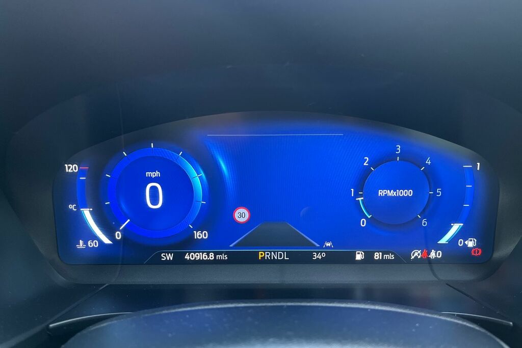 Ford Kuga 1.5T Ecoboost St-line X Suv Euro Red #13