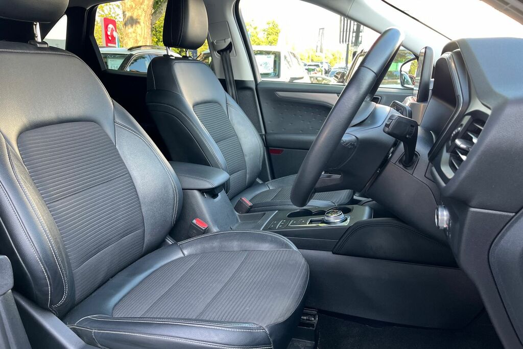 Ford Kuga 1.5T Ecoboost St-line X Suv Euro Red #17
