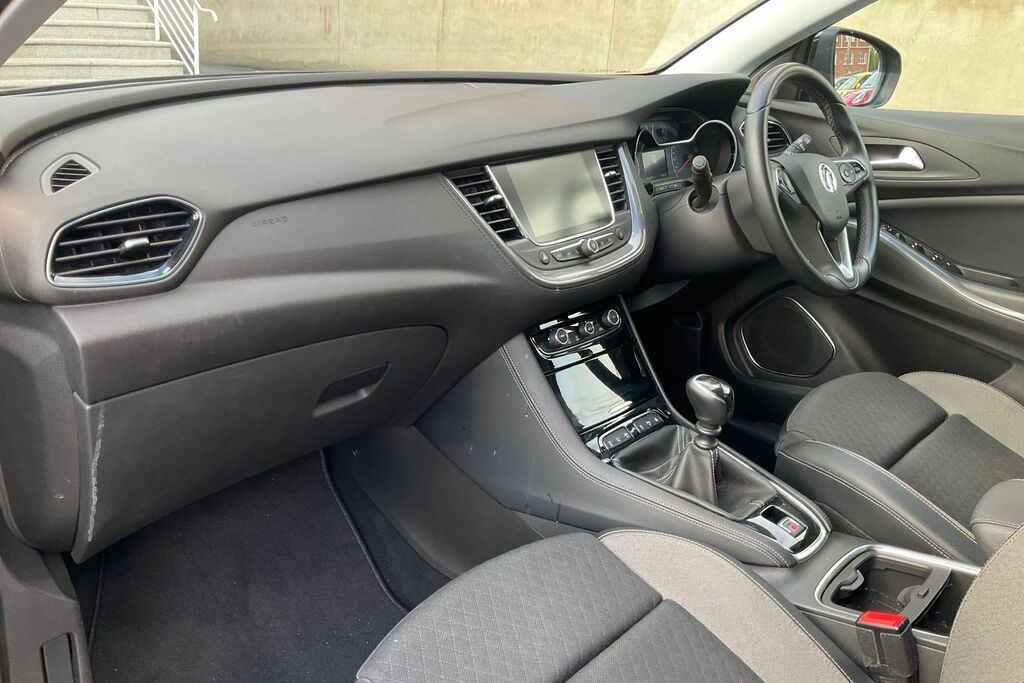 Vauxhall Grandland X 1.2 Turbo Sport Nav 8 Speed Blue #18