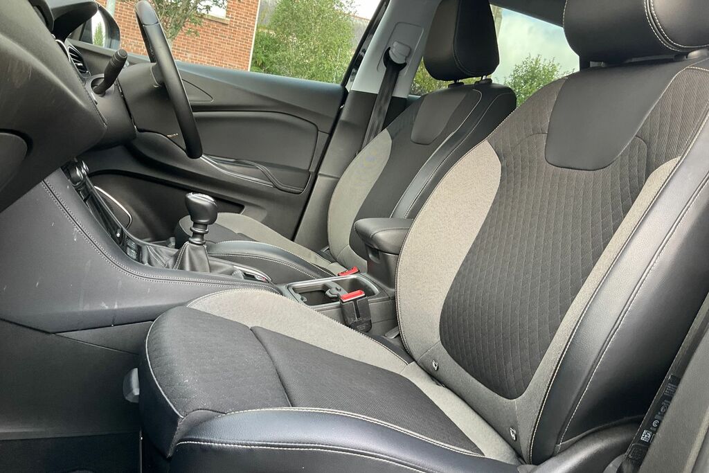 Vauxhall Grandland X 1.2 Turbo Sport Nav 8 Speed Blue #19