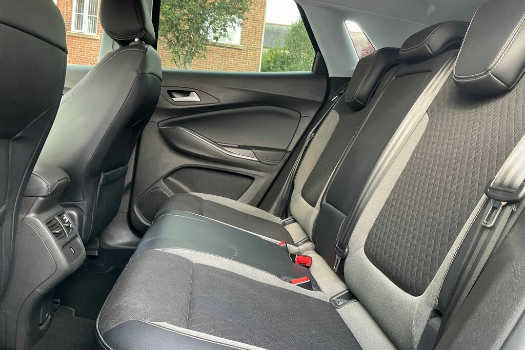 Vauxhall Grandland X 1.2 Turbo Sport Nav 8 Speed Blue #20
